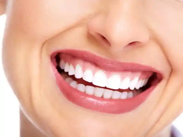 Diş Eti Estetiği Hizmeti-featured-image-linee